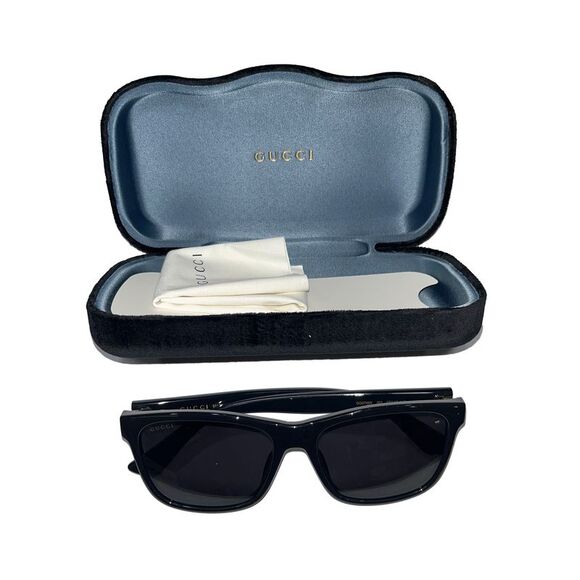 Gucci GG0746S-001 Matte Black Square Sunglasses with Grey Lenses - Picture 6 of 7